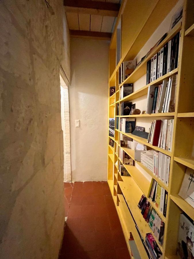 "L'Artistique" Centre Arles Fondation Van Gogh エクステリア 写真